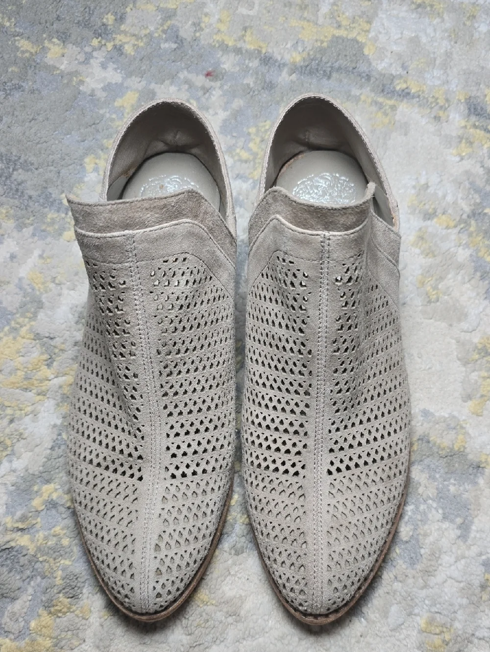Vince Camuto Cinny's Perforated Taupe Suede Booties Women's Size 7